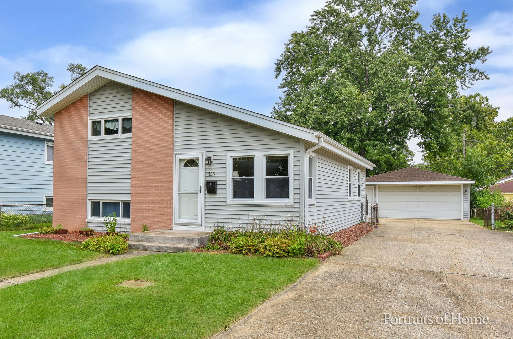 355 N Lincoln Avenue, Villa Park, IL 60181