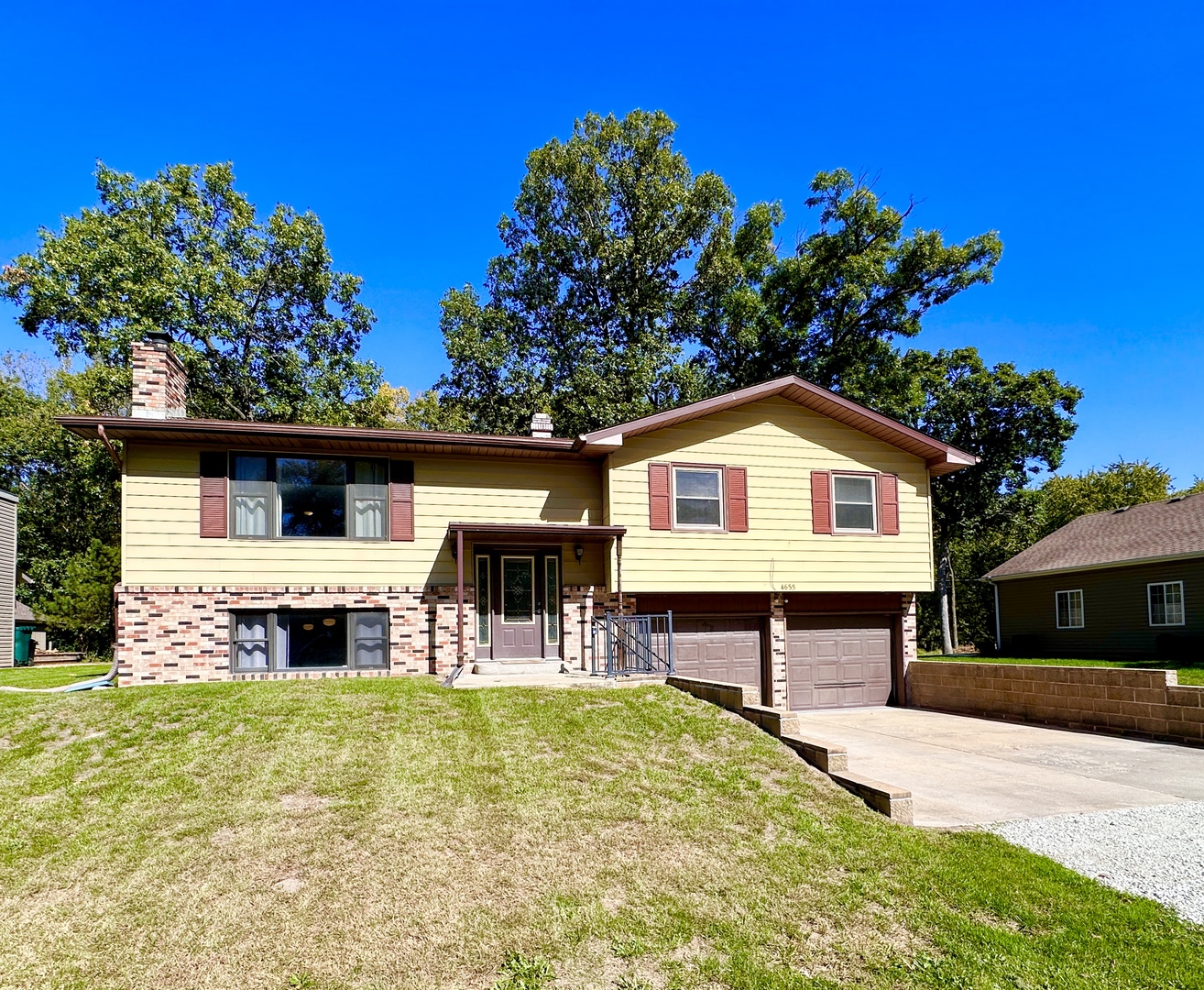 4655 W NANCY Drive, Kankakee, IL 60901