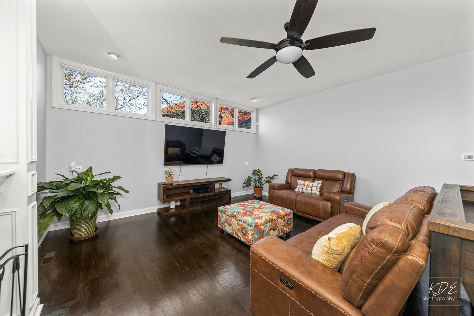 940 Burnham Court, Aurora, IL 60502