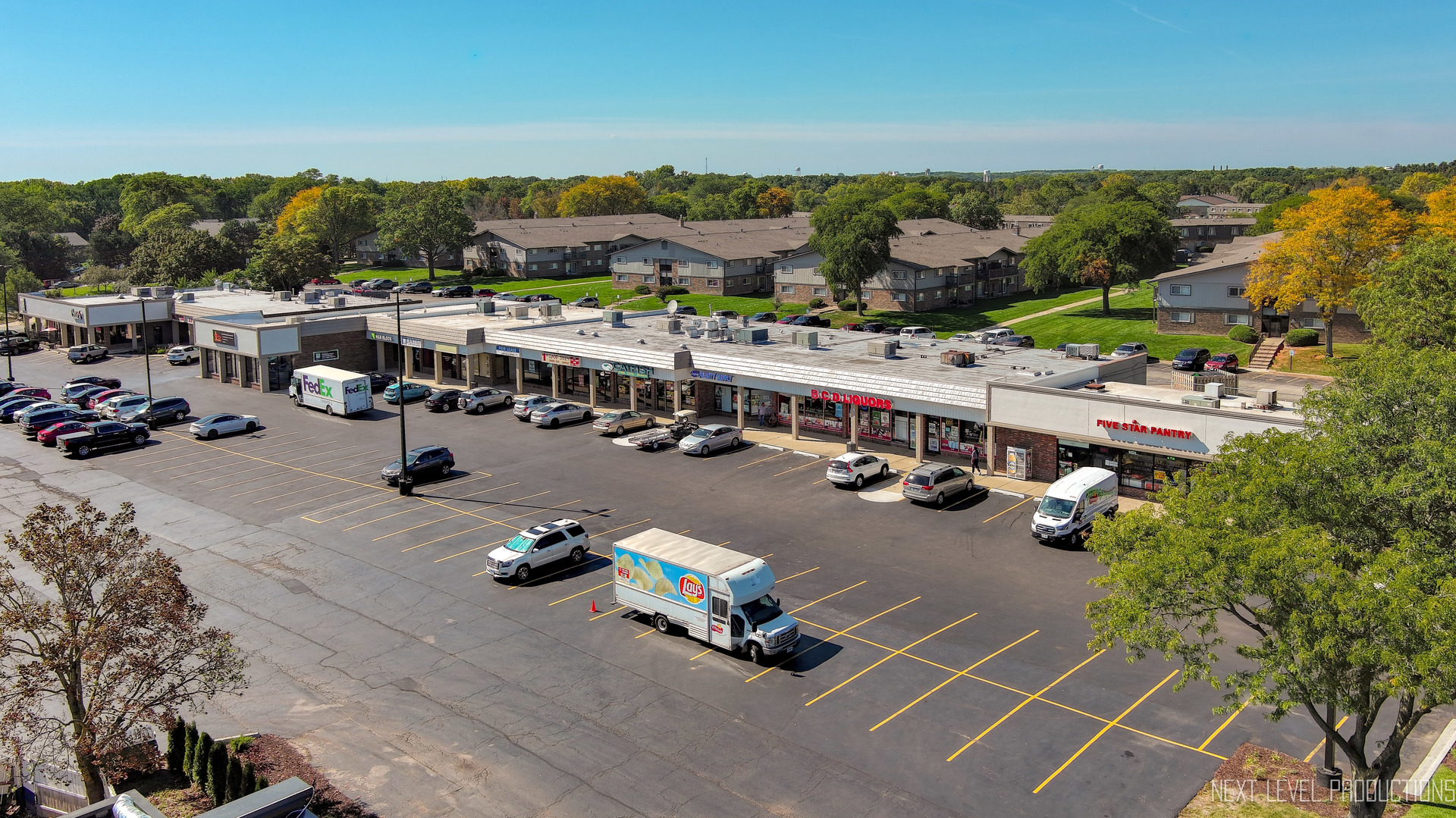 10S648 S Kingery Highway, Willowbrook, IL 60527