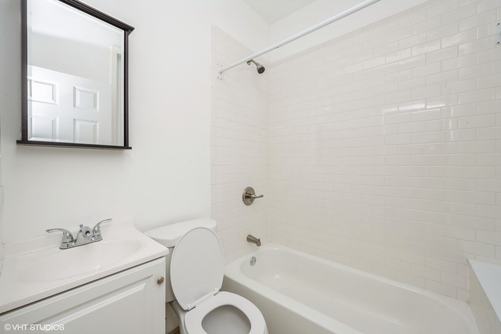 4954 W Augusta Boulevard #2, Chicago, IL 60651