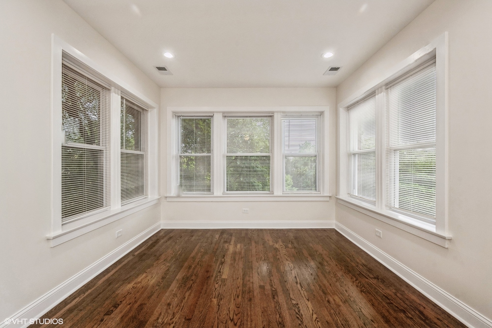 5027-29 W Washington Boulevard, Chicago, IL 60644