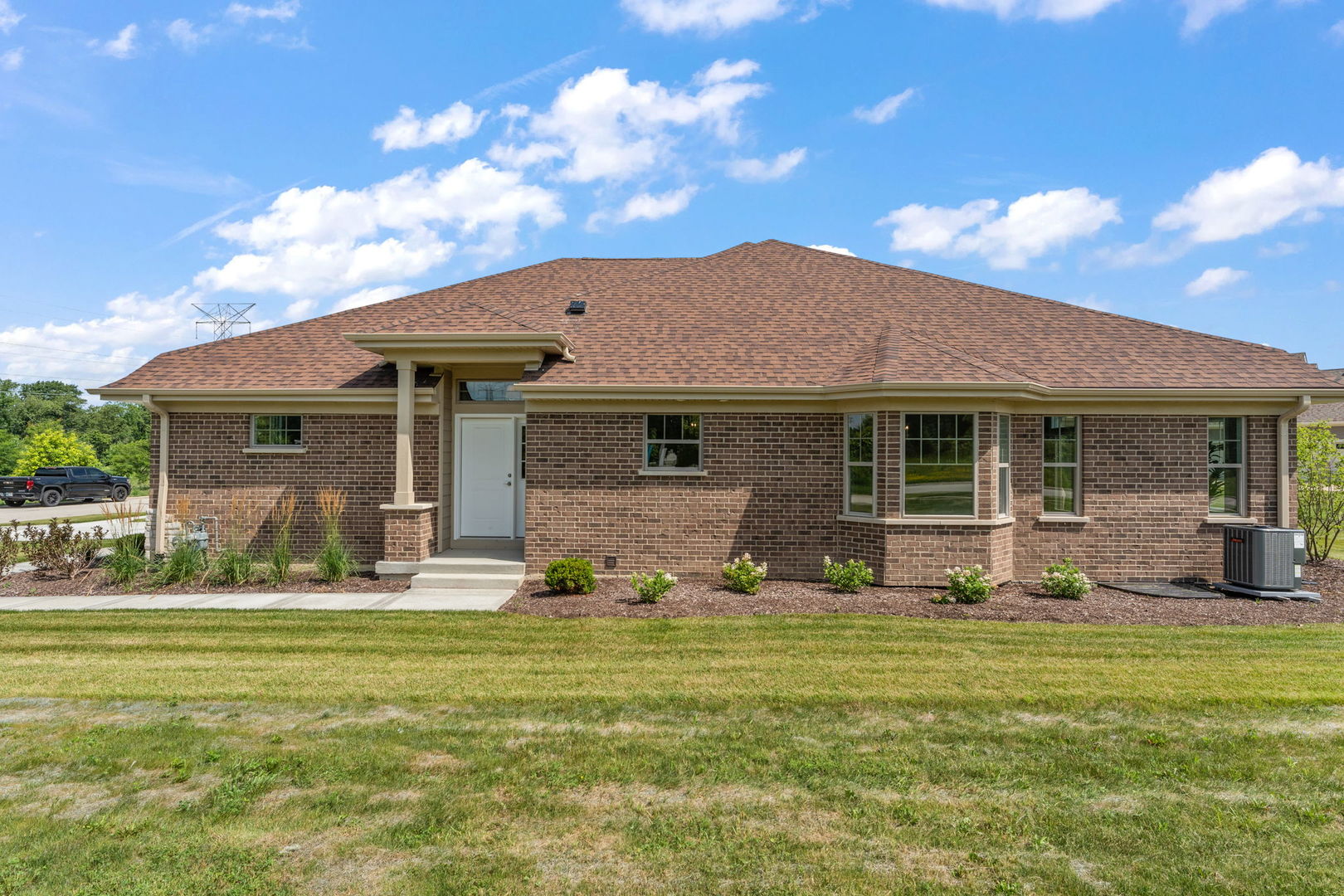 11289 Tuscany Lane, Lemont, IL 60439