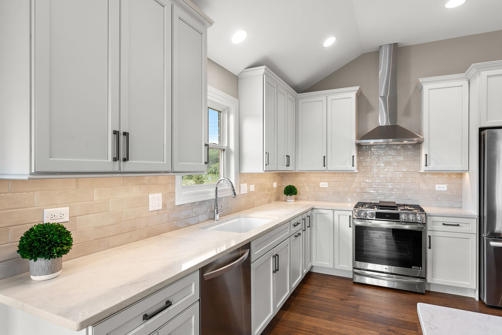 11289 Tuscany Lane, Lemont, IL 60439