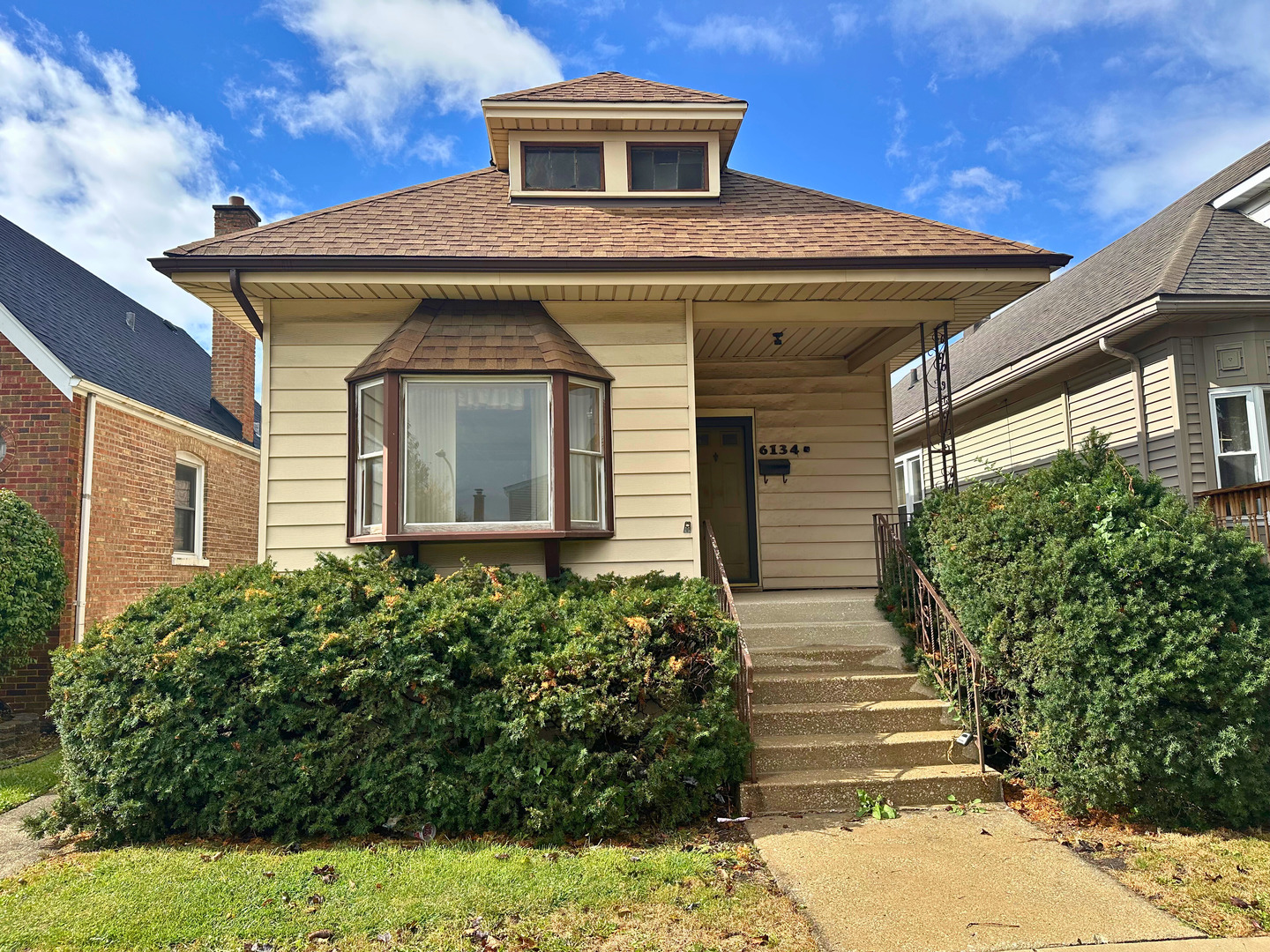 6134 S Kilbourn Avenue, Chicago, IL 60629