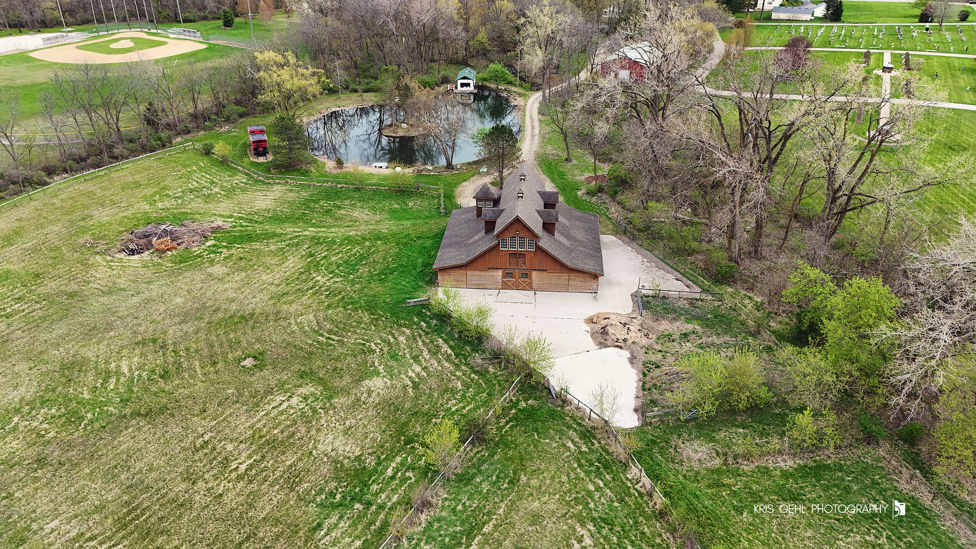 2214 MAIN STREET Road, Spring Grove, IL 60081