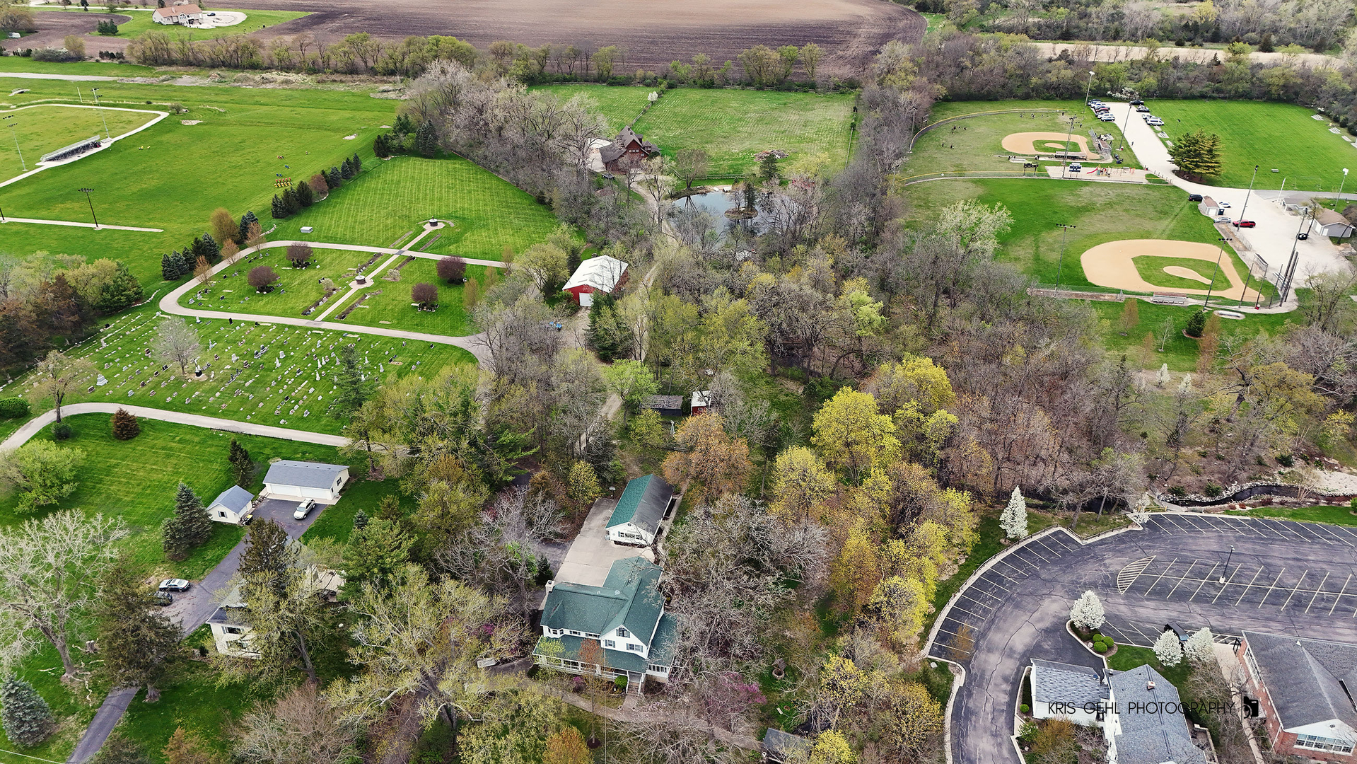 2214 MAIN STREET Road, Spring Grove, IL 60081
