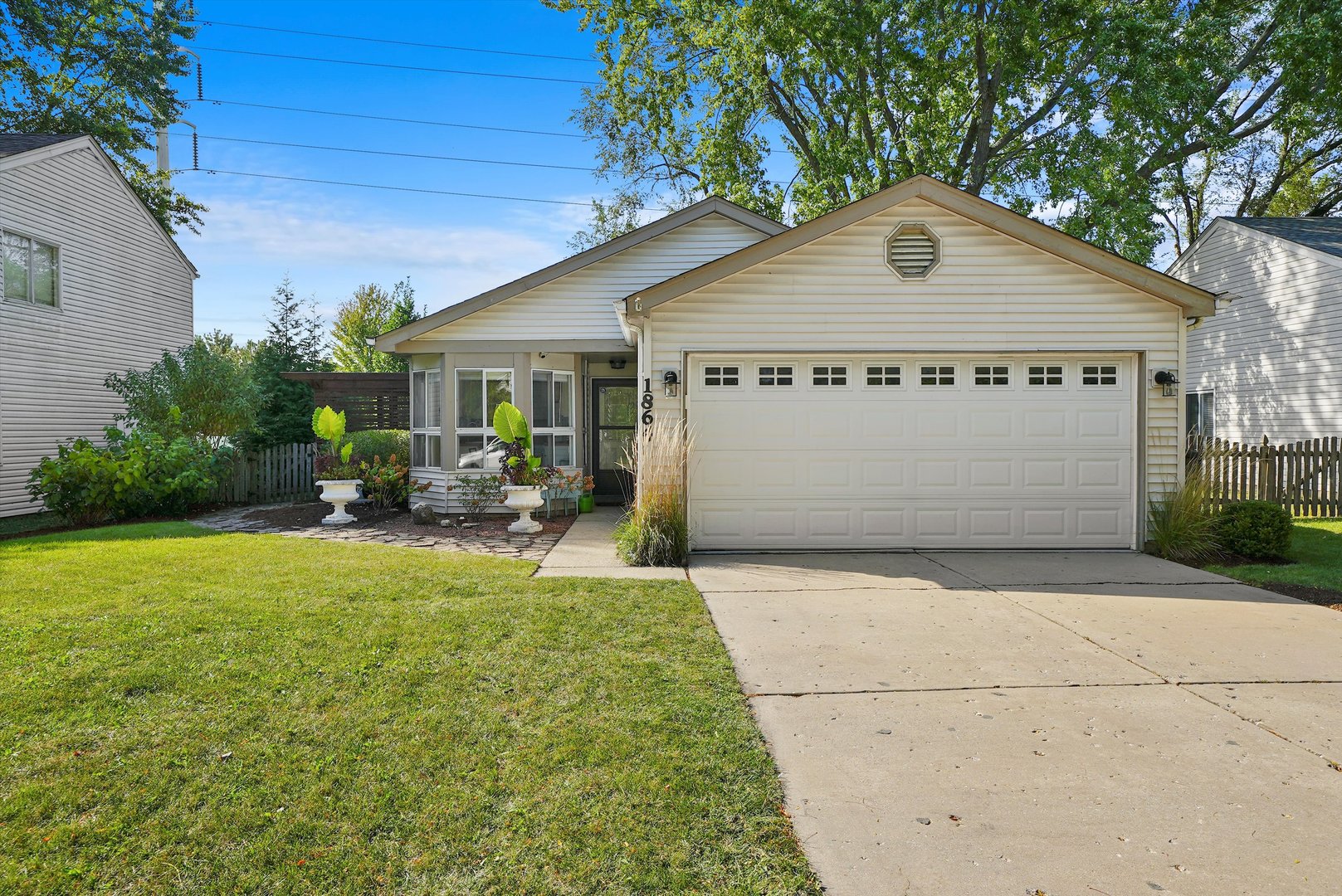 1864 Paddington Avenue, Naperville, IL 60563