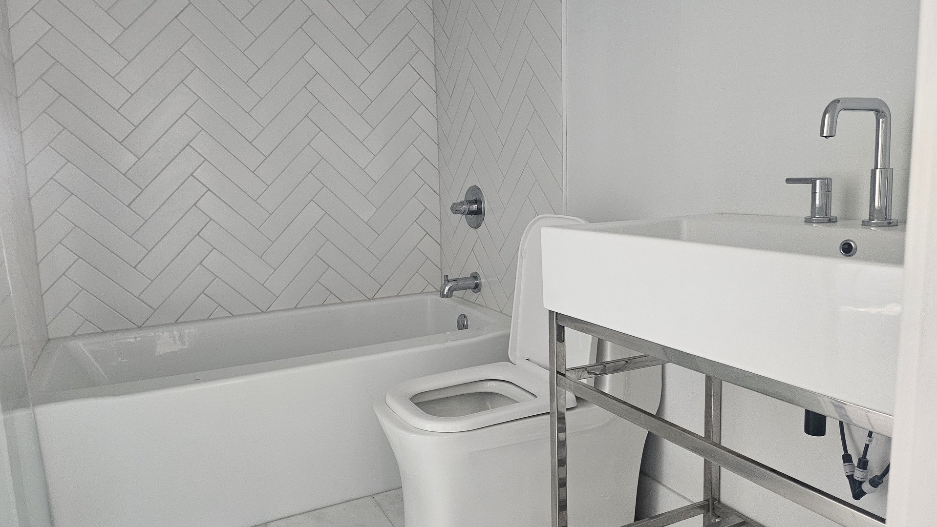 558 Escanaba Avenue, Calumet City, IL 60409