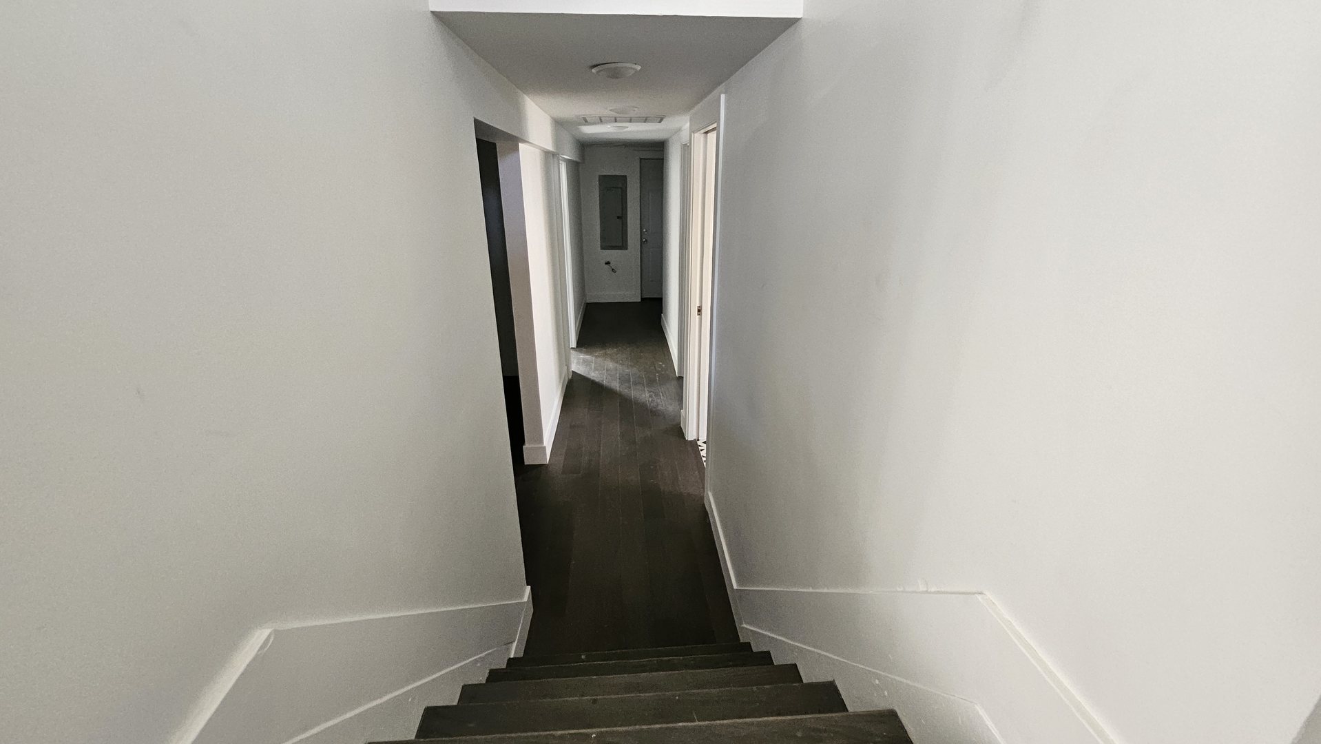 558 Escanaba Avenue, Calumet City, IL 60409