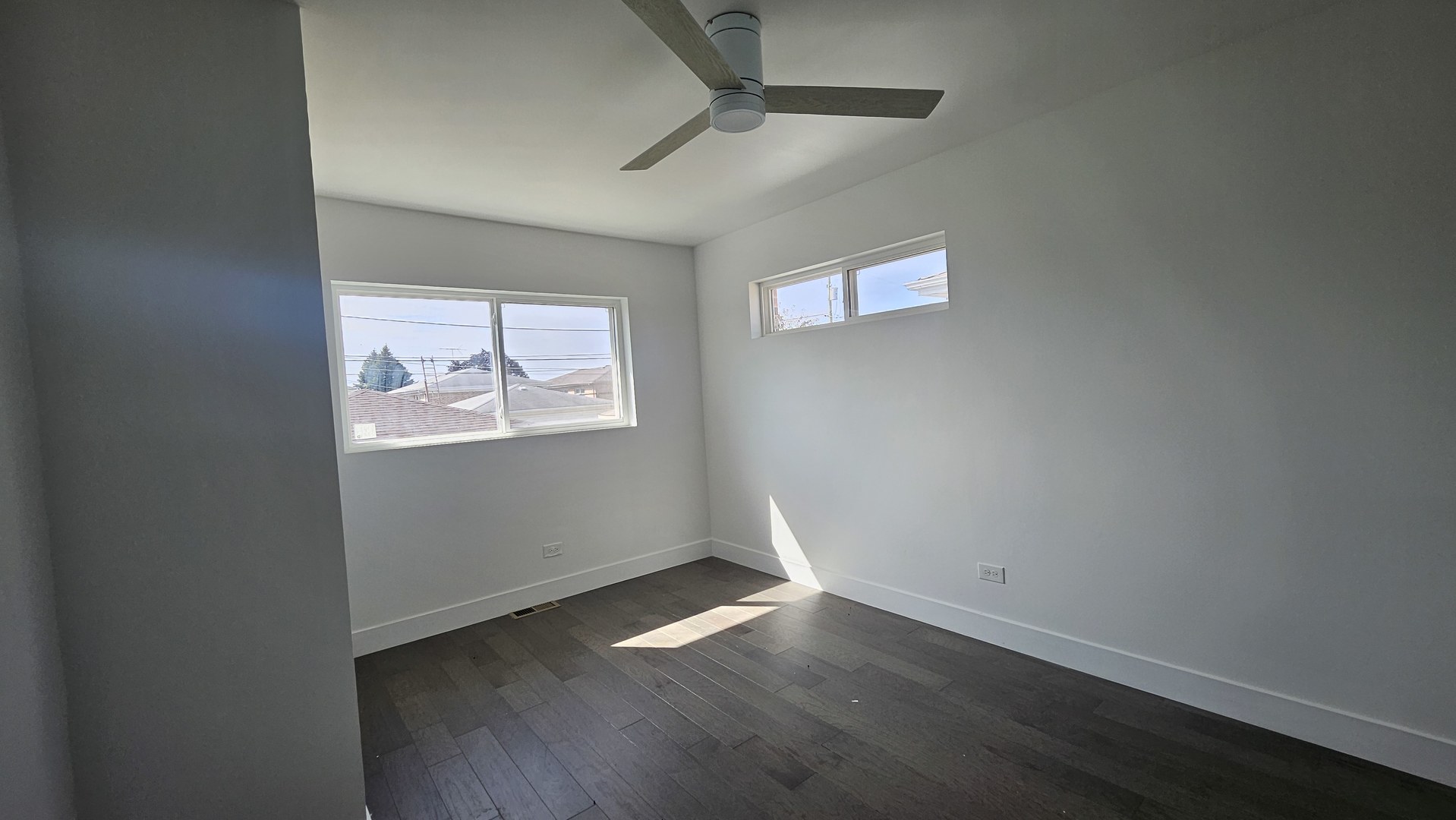 558 Escanaba Avenue, Calumet City, IL 60409