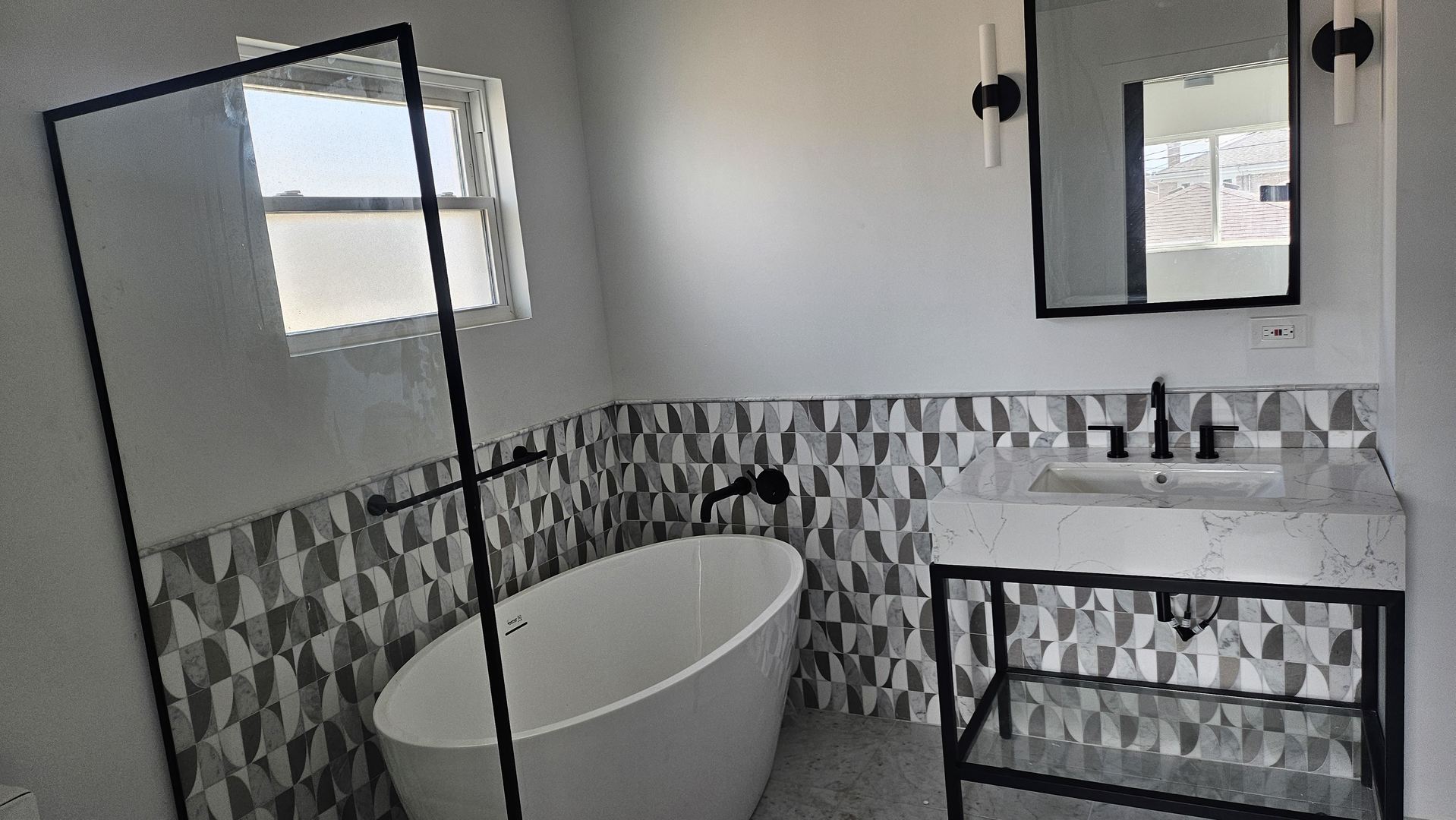 558 Escanaba Avenue, Calumet City, IL 60409