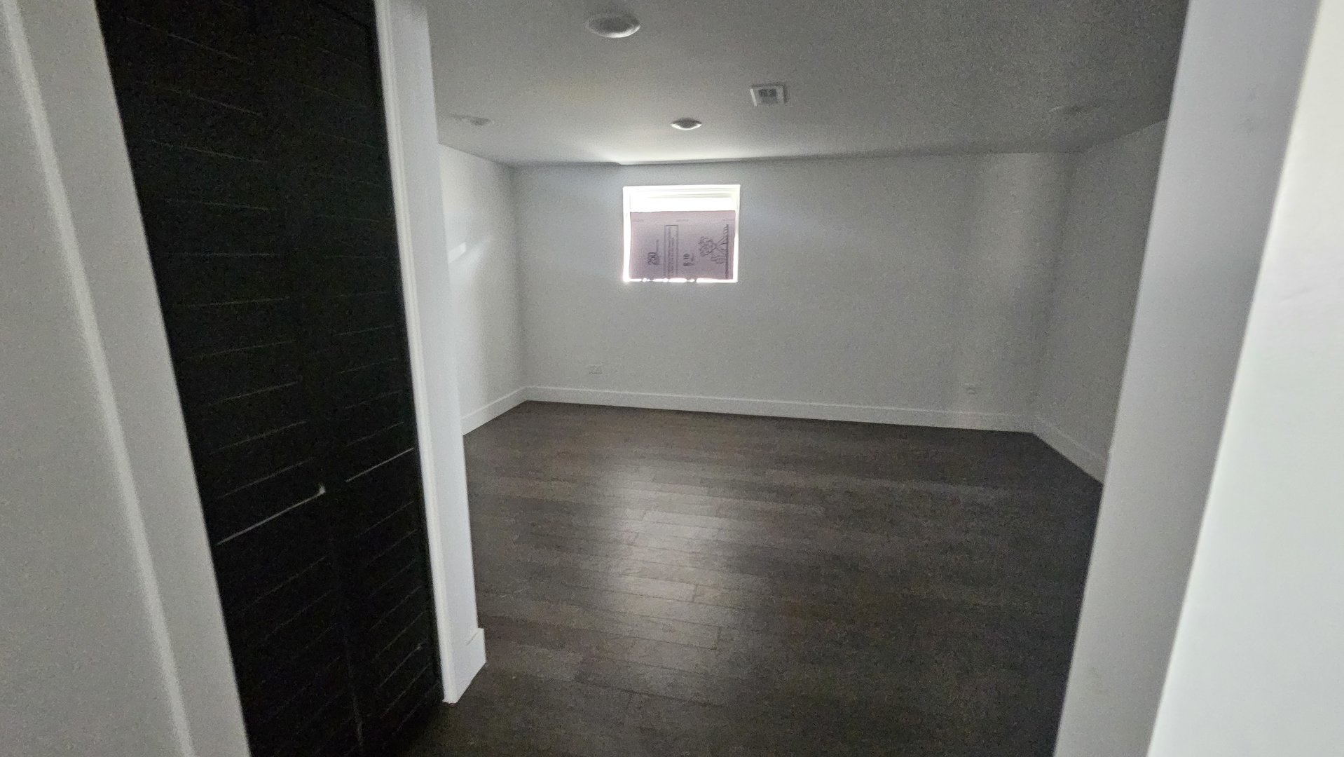 558 Escanaba Avenue, Calumet City, IL 60409