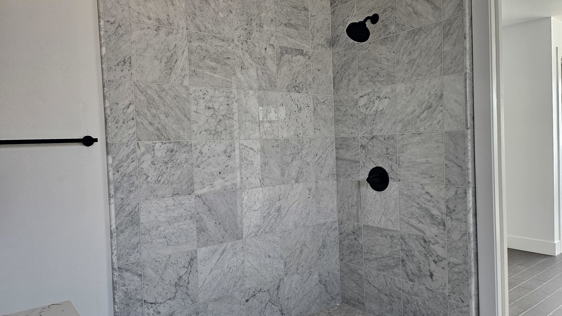 558 Escanaba Avenue, Calumet City, IL 60409