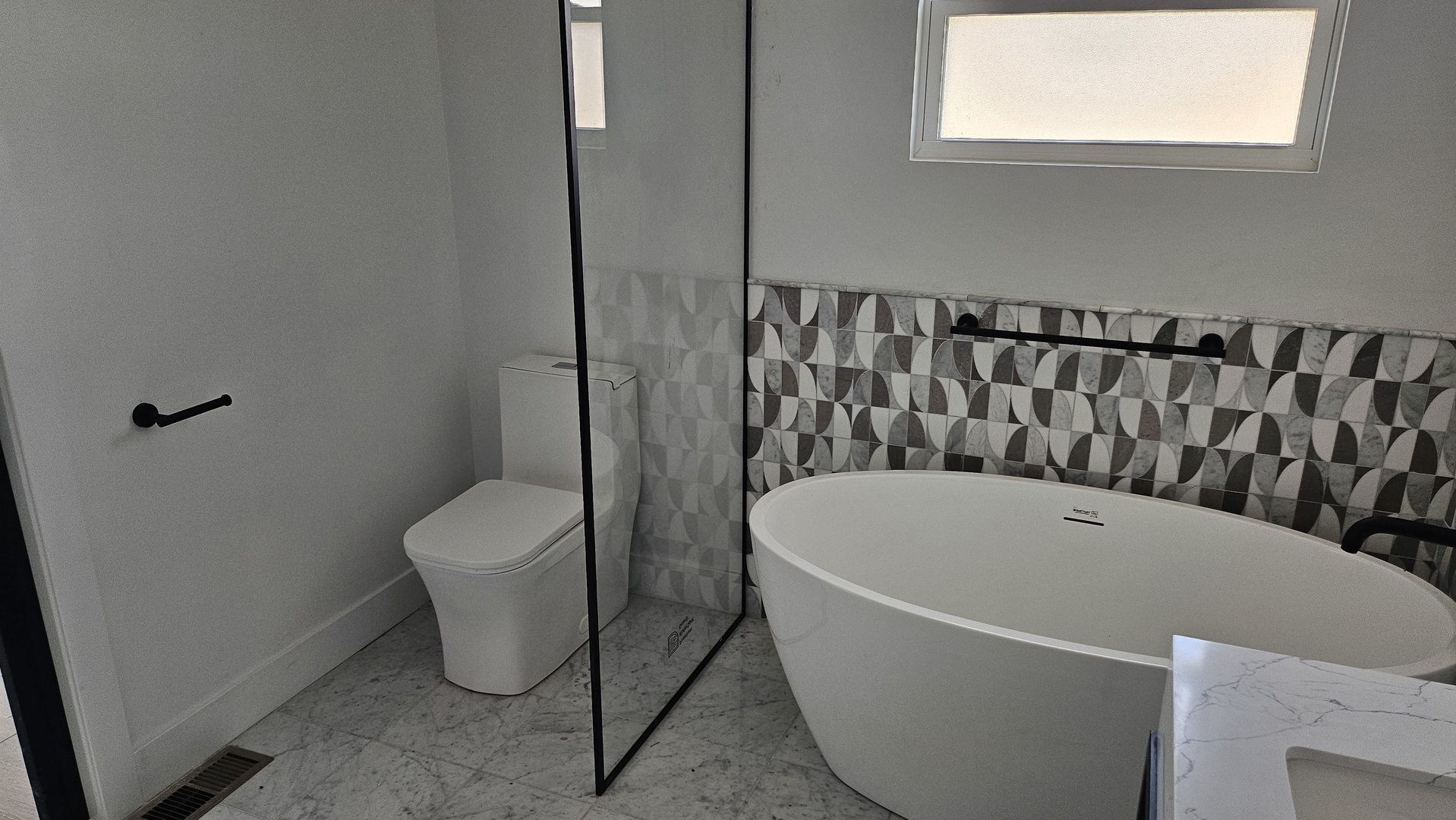 558 Escanaba Avenue, Calumet City, IL 60409