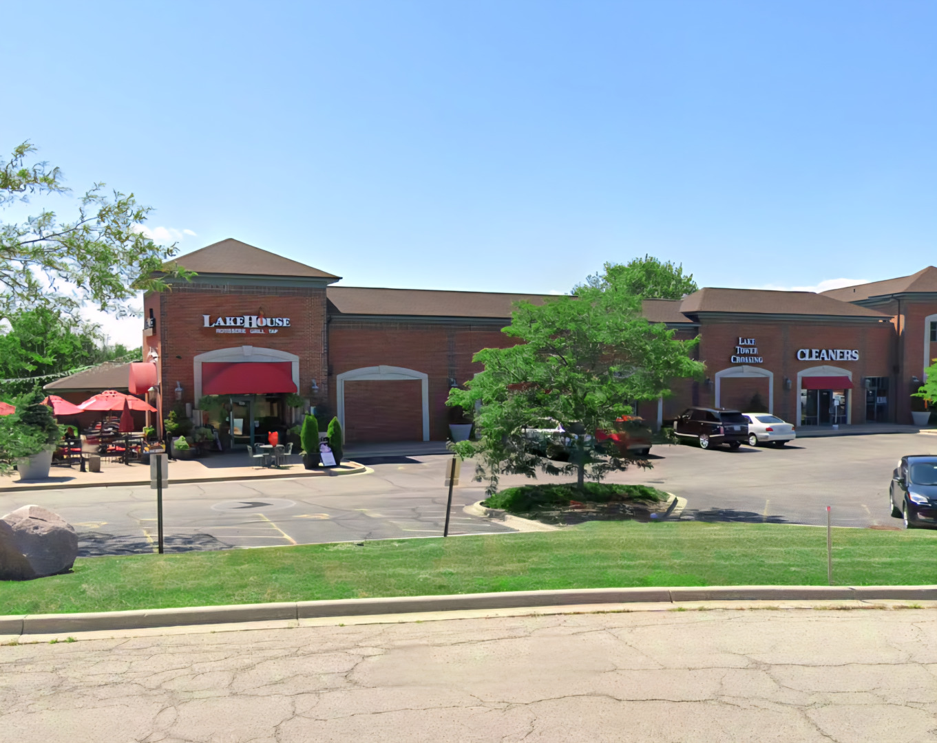 850 Tower Drive, Lake Villa, IL 60046