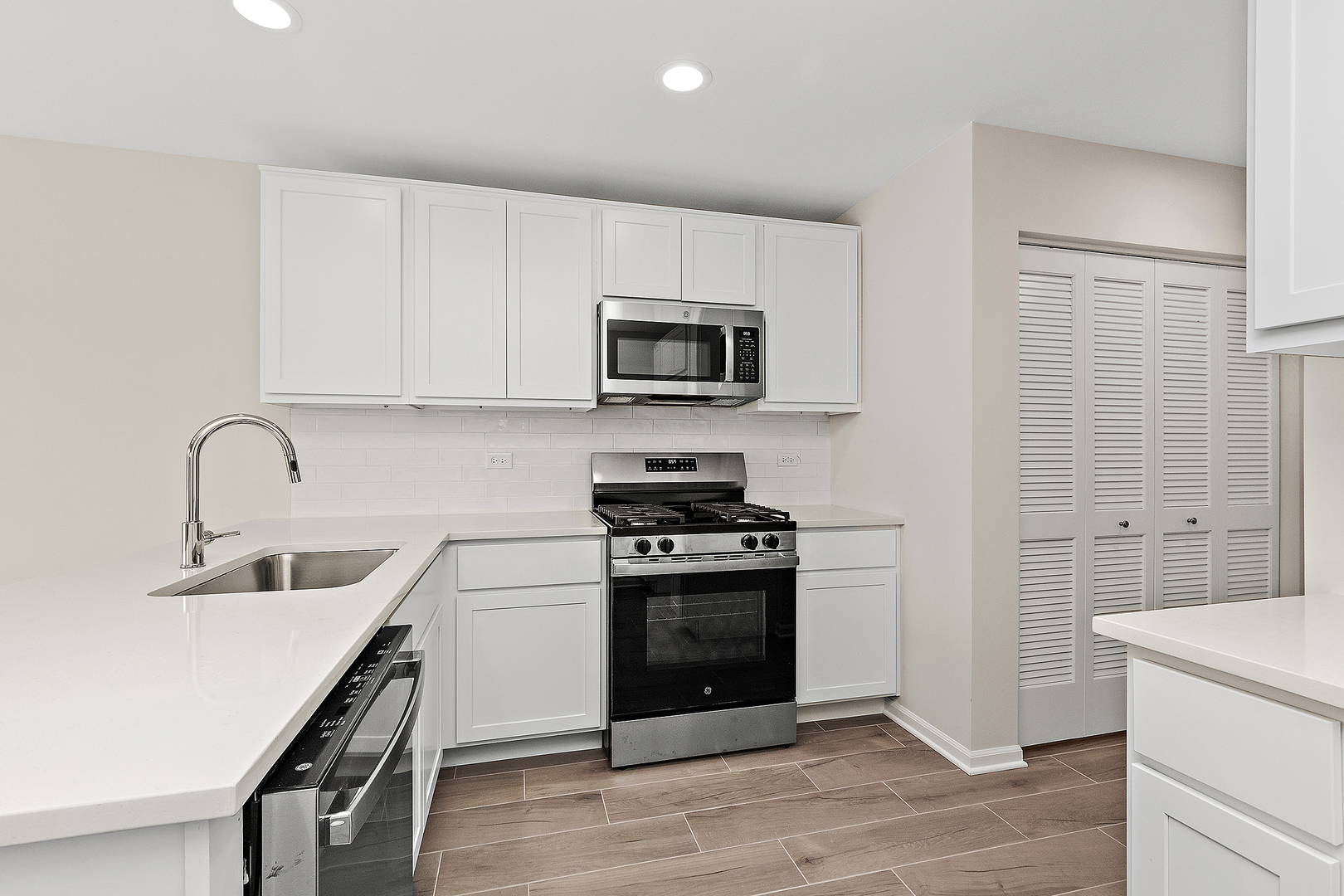 1444 Somerset Drive, Beecher, IL 60401