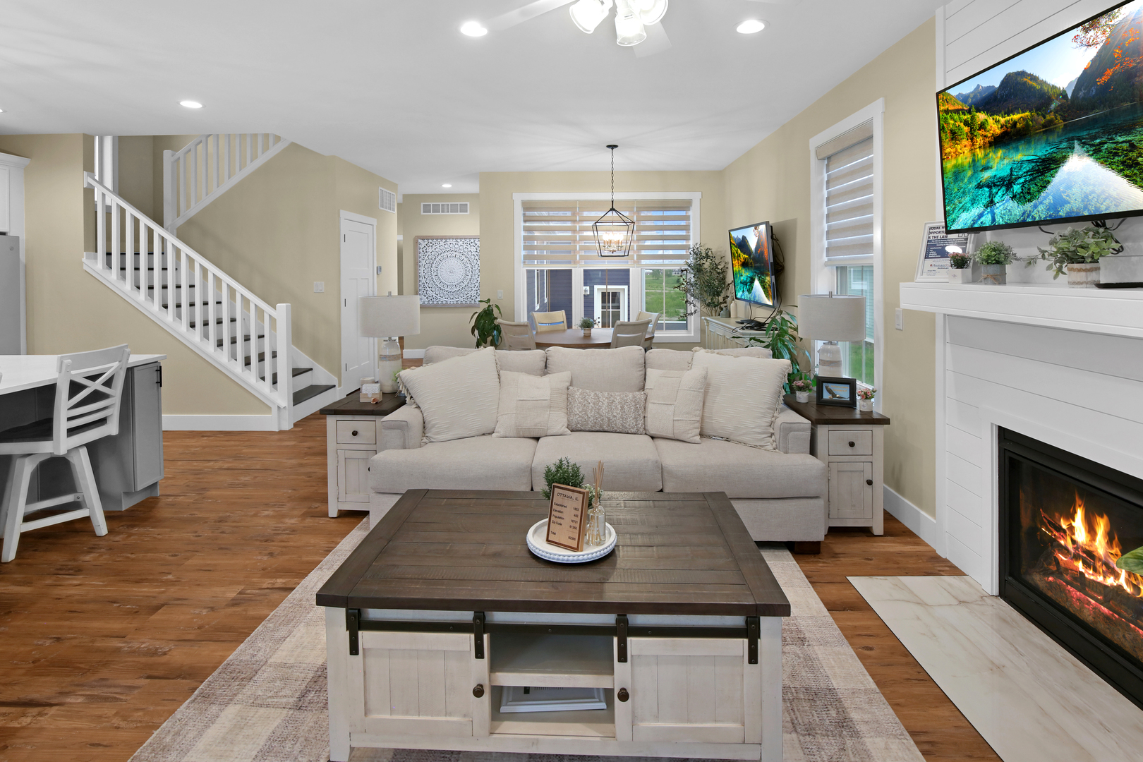 7 Willow Way, Ottawa, IL 61350