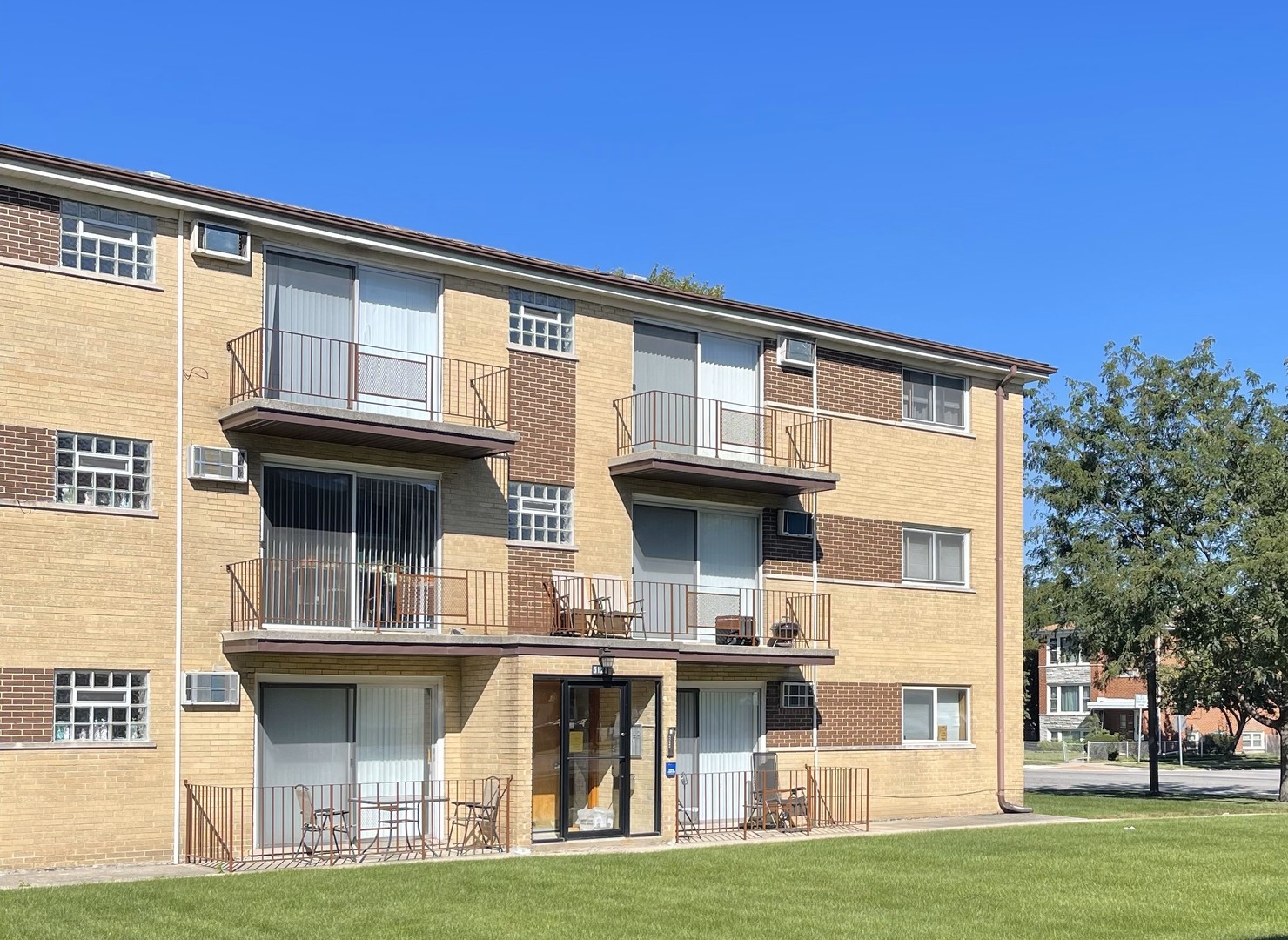 5115 W 79th Street #1S, Burbank, IL 60459