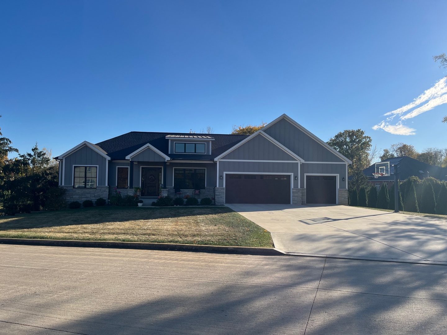 19701 Josarah Court, Bloomington, IL 61705