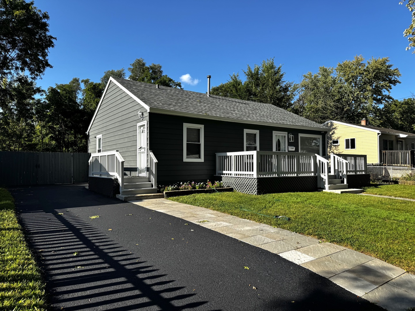 2149 221st Street, Sauk Village, IL 60411