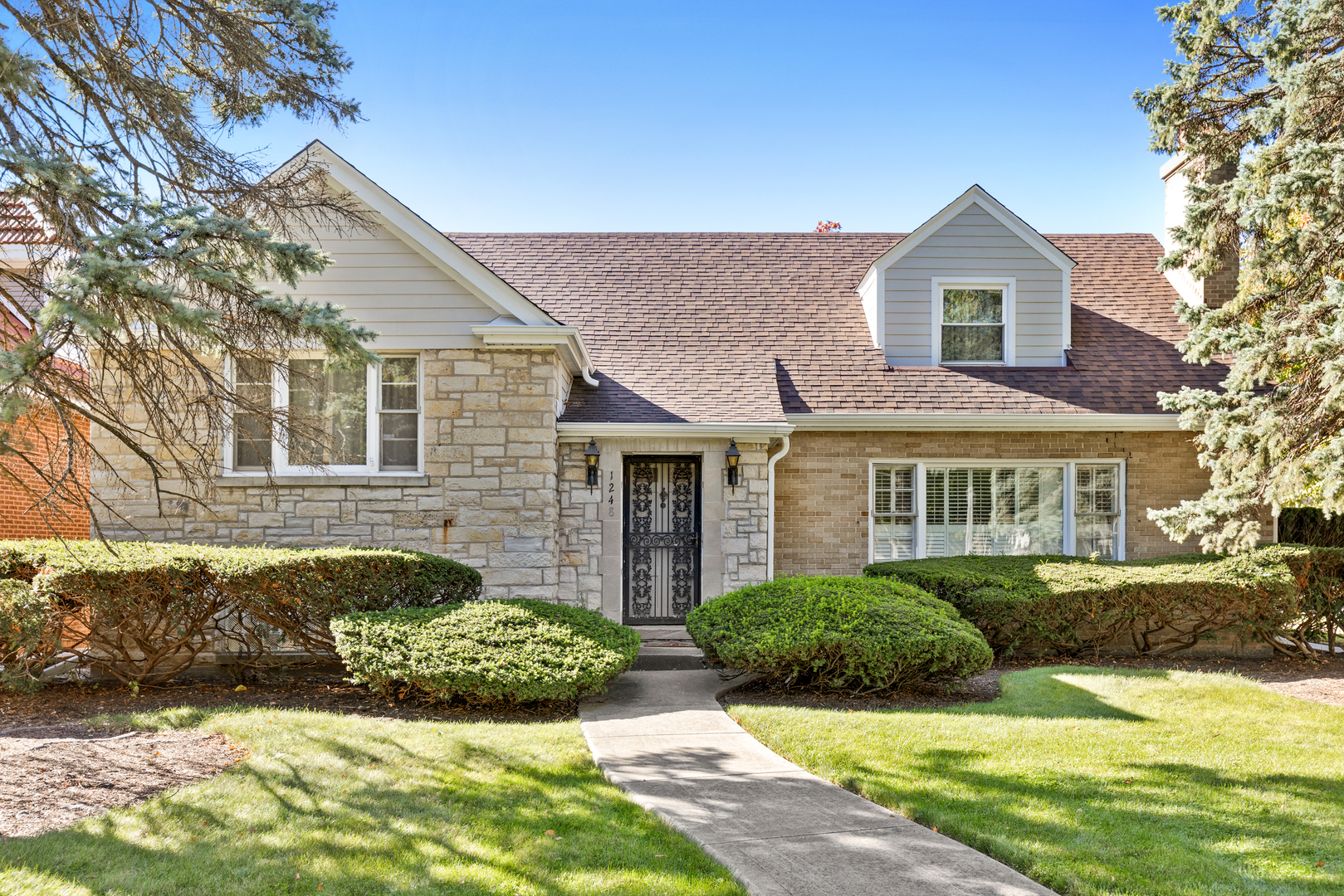 1248 Monroe Avenue, River Forest, IL 60305