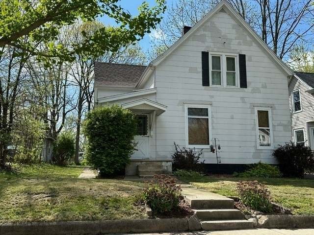 809 Summit Street, Bloomington, IL 61701