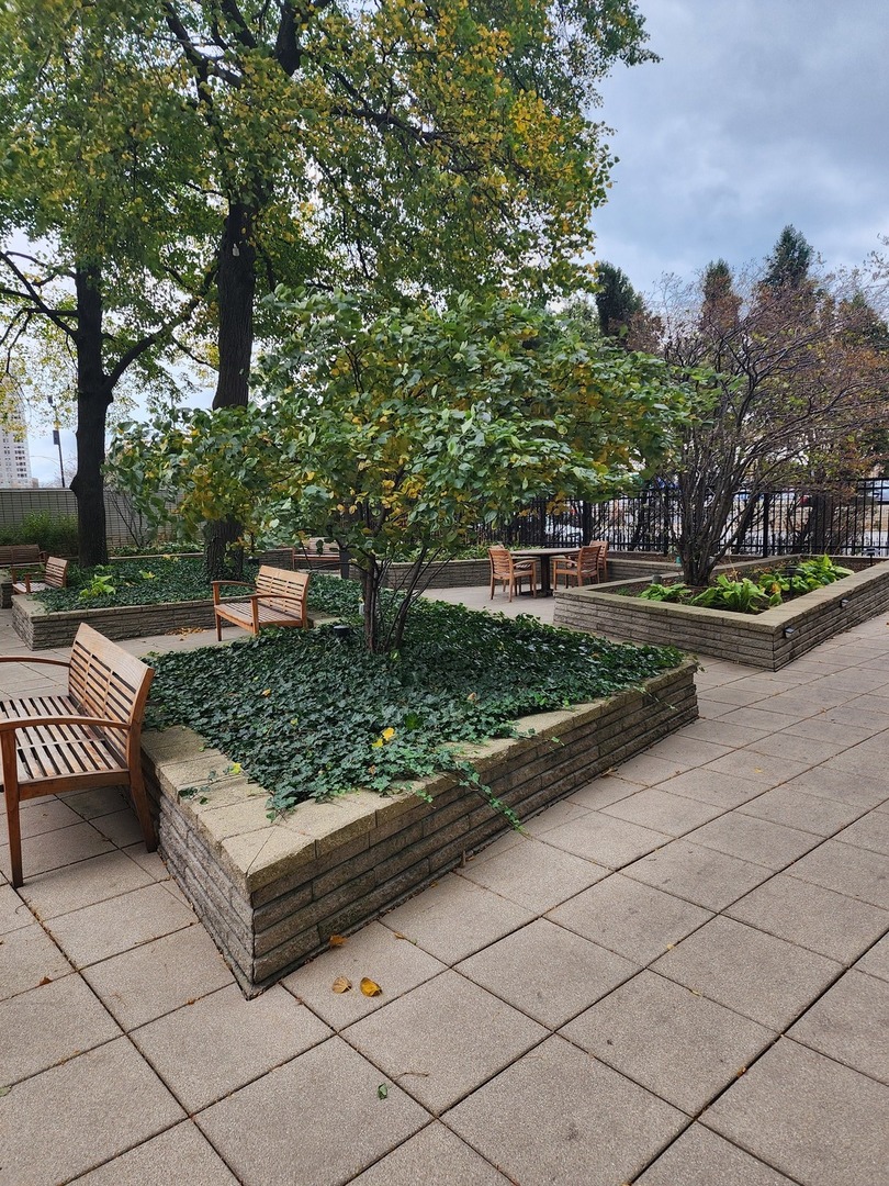 3600 N LAKE SHORE Drive #622, Chicago, IL 60613