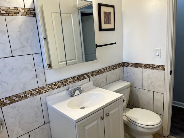 1709 16th Street, North Chicago, IL 60064