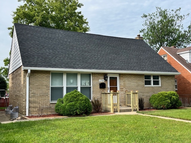 1709 16th Street, North Chicago, IL 60064