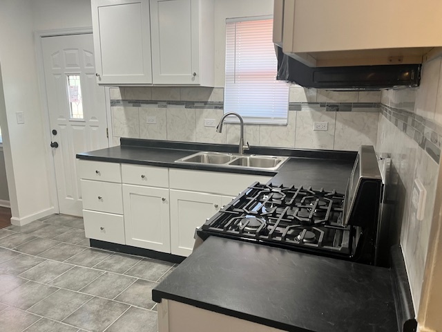 1709 16th Street, North Chicago, IL 60064