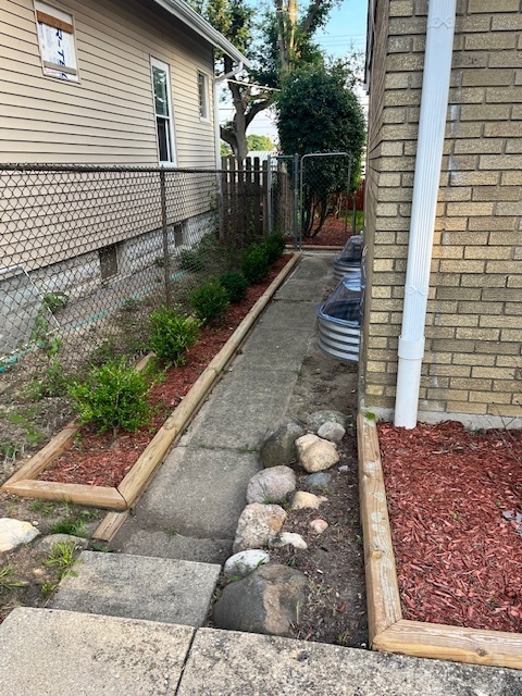 1709 16th Street, North Chicago, IL 60064