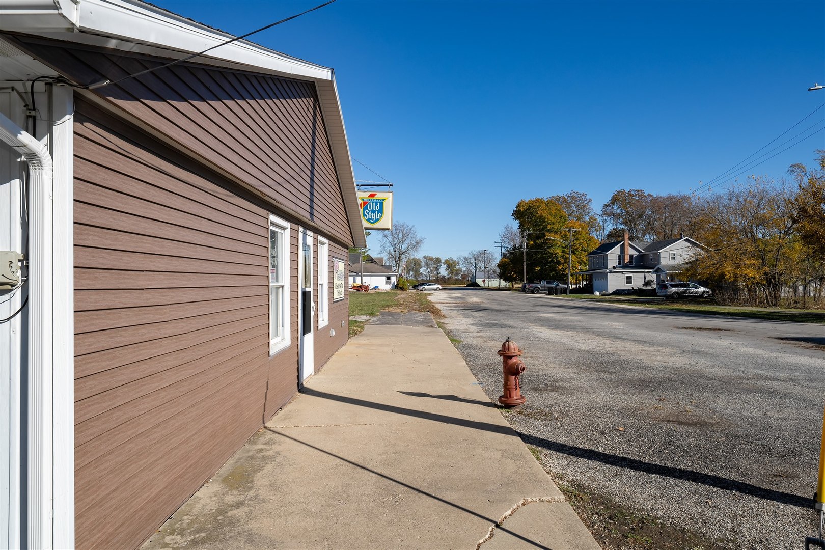 102 Center Street, Campus, IL 60920
