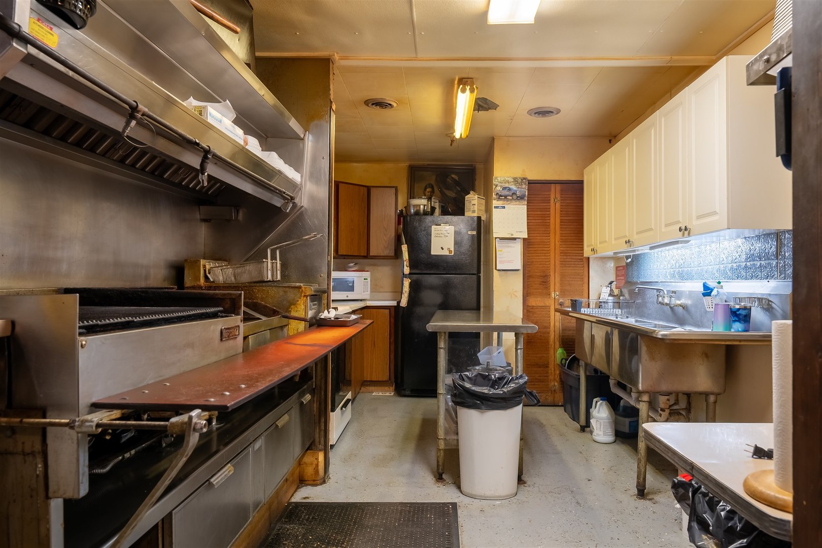 102 Center Street, Campus, IL 60920