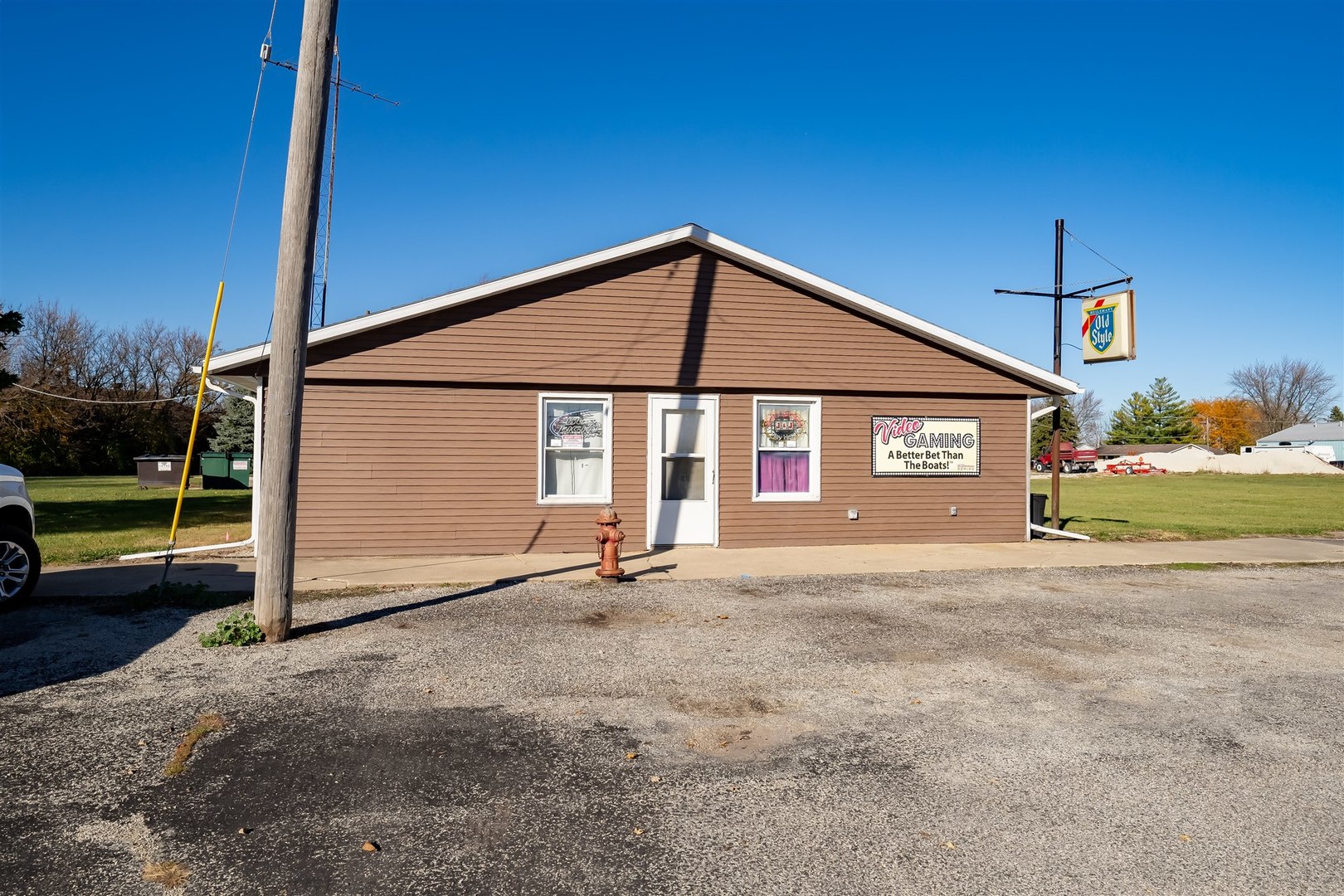 102 Center Street, Campus, IL 60920