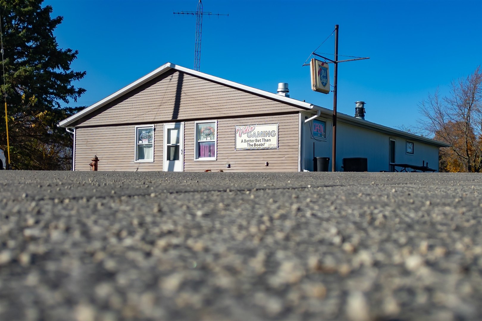 102 Center Street, Campus, IL 60920