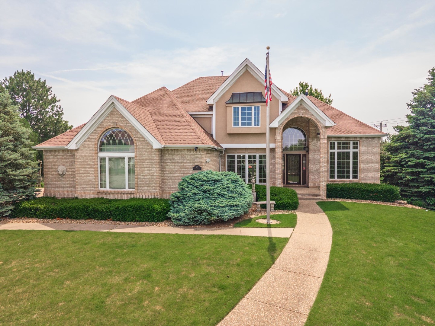 17 Smokey Court, Bloomington, IL 61704