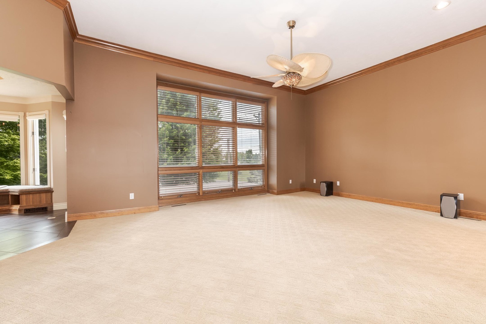 17 Smokey Court, Bloomington, IL 61704