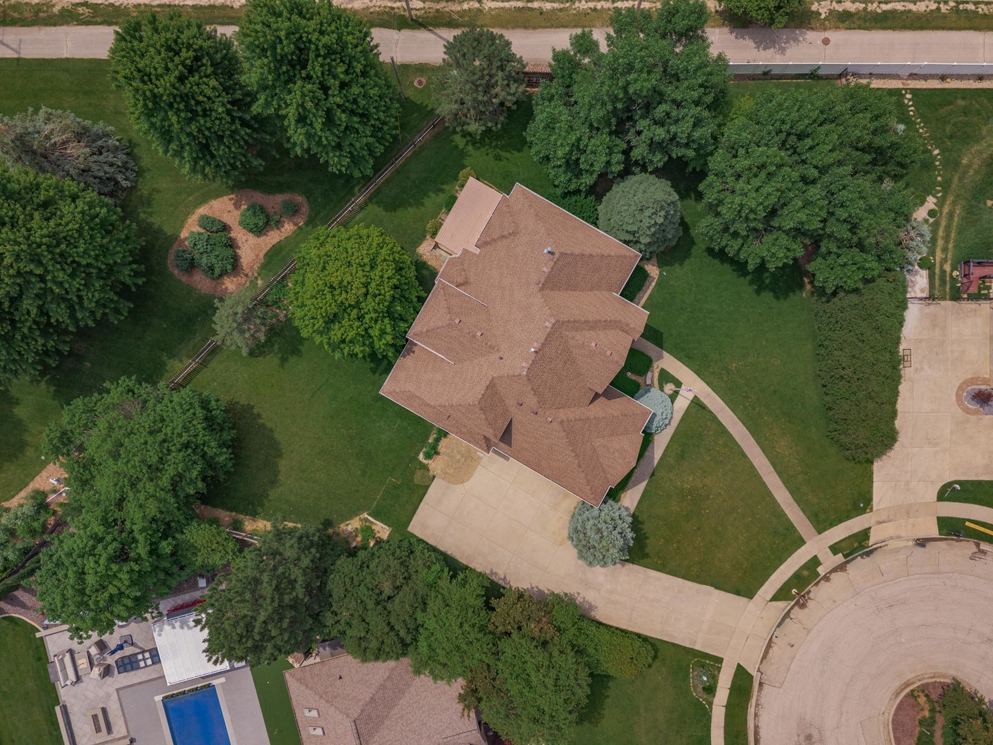 17 Smokey Court, Bloomington, IL 61704
