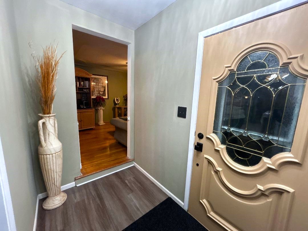 16409 Craig Drive, Oak Forest, IL 60452