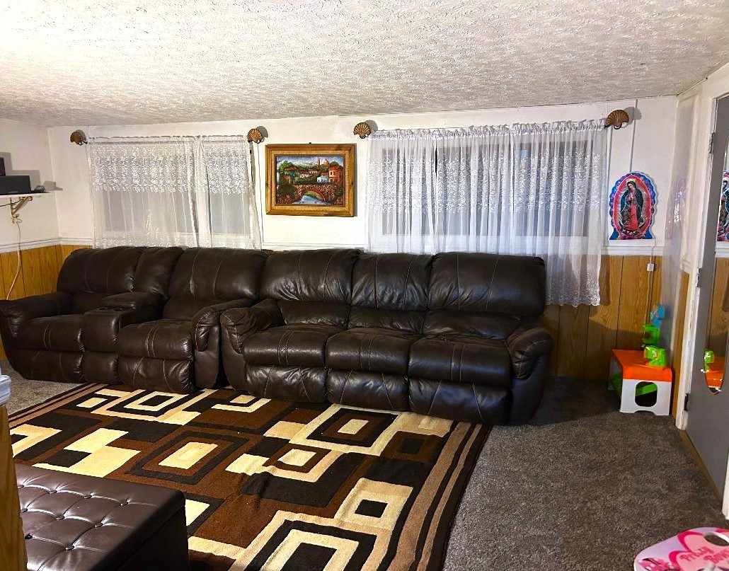 16409 Craig Drive, Oak Forest, IL 60452