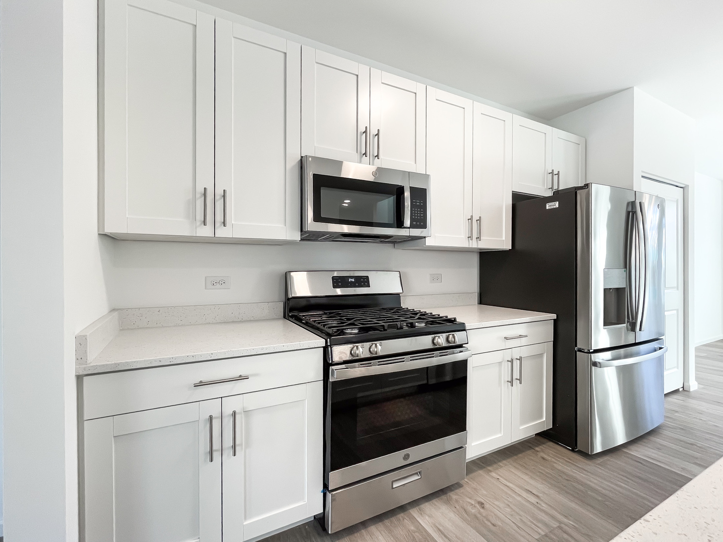 235 Regency Court #B, Wauconda, IL 60084