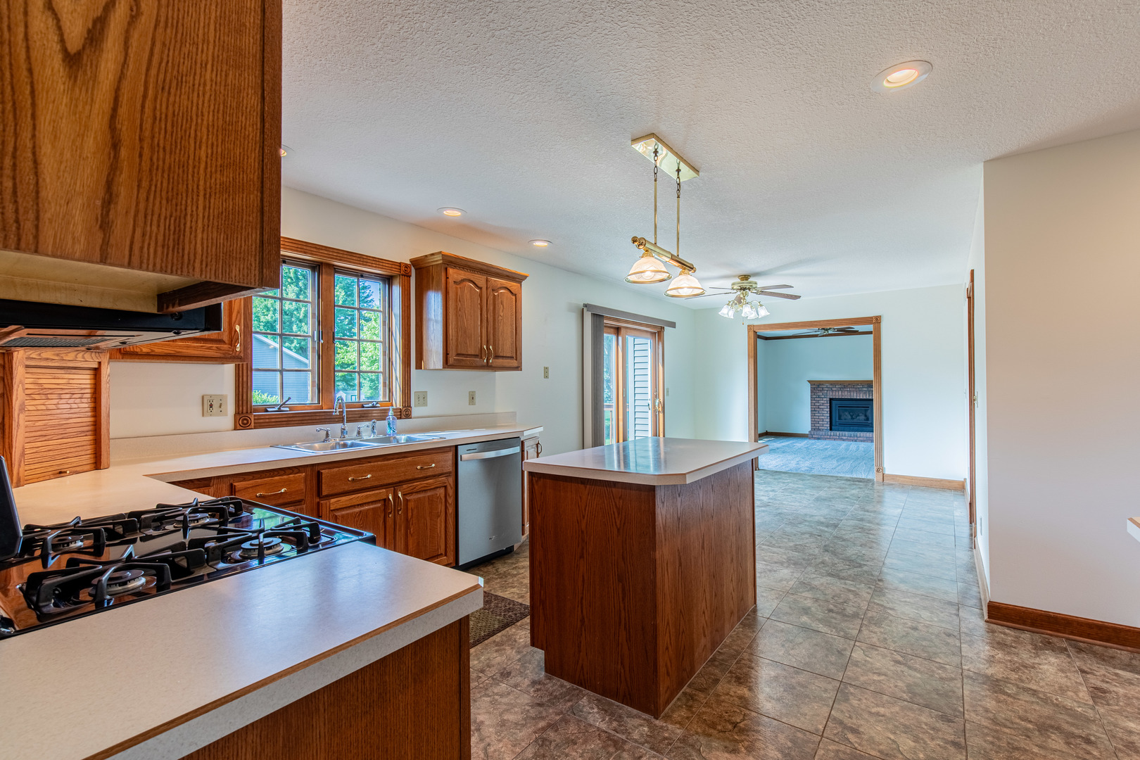 302 Prairie Lane, Princeton, IL 61356