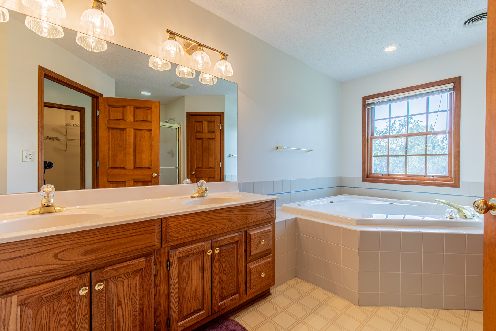 302 Prairie Lane, Princeton, IL 61356