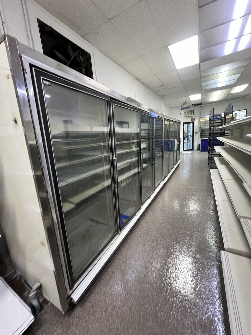 5000 W 16th Street, Cicero, IL 60804