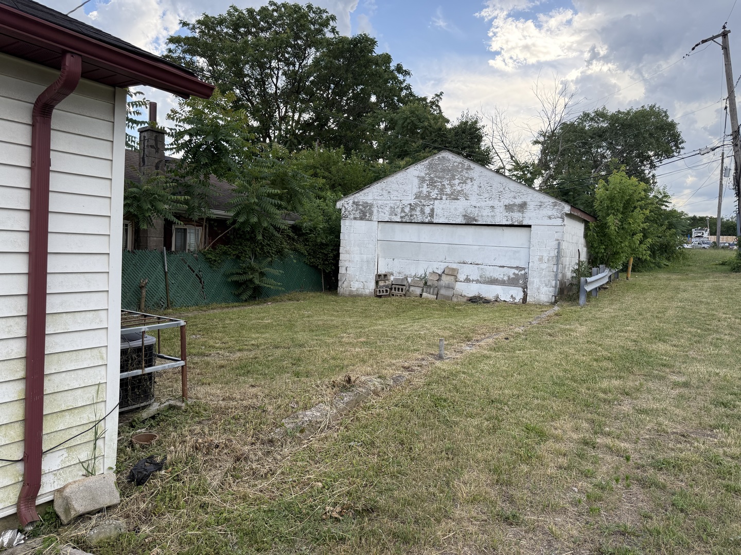 1402 Berkeley Avenue, Chicago Heights, IL 60411