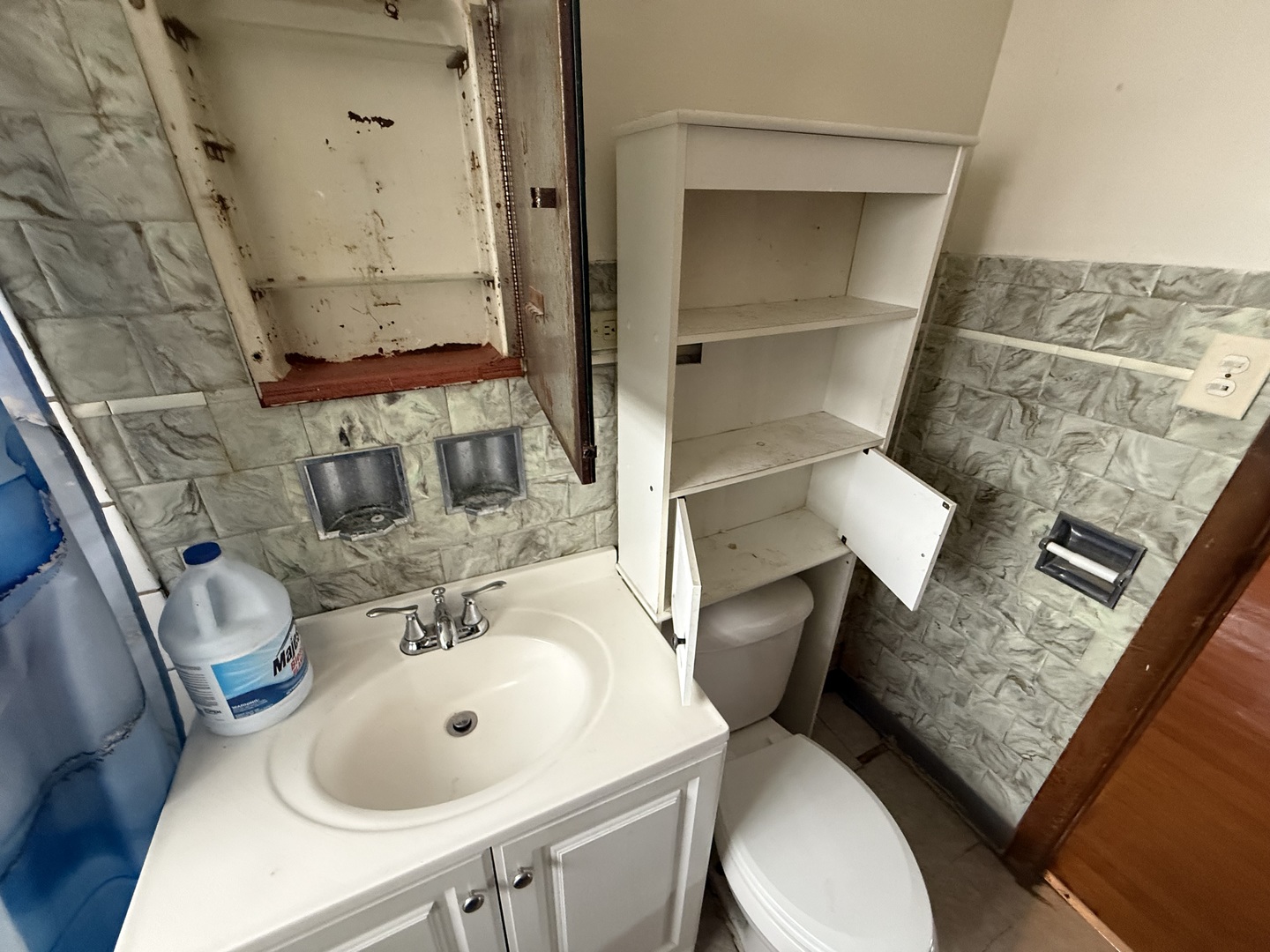 15311 Winchester Avenue, Harvey, IL 60426