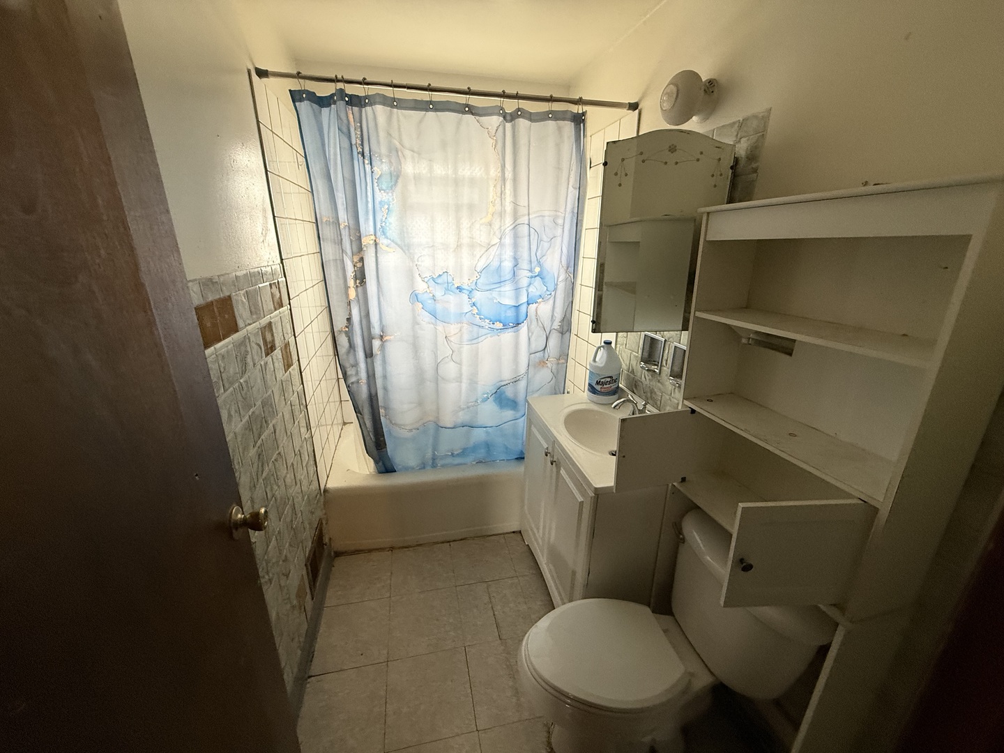 15311 Winchester Avenue, Harvey, IL 60426