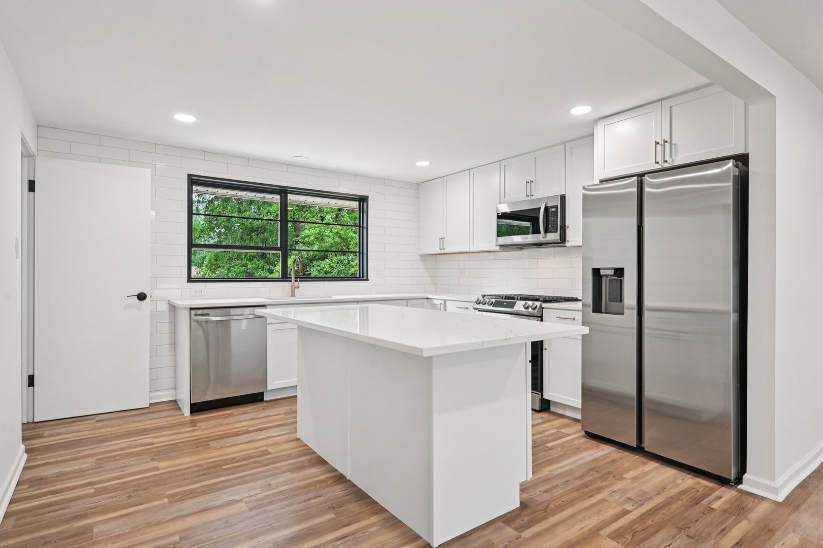 4720 182nd Place, Country Club Hills, IL 60478