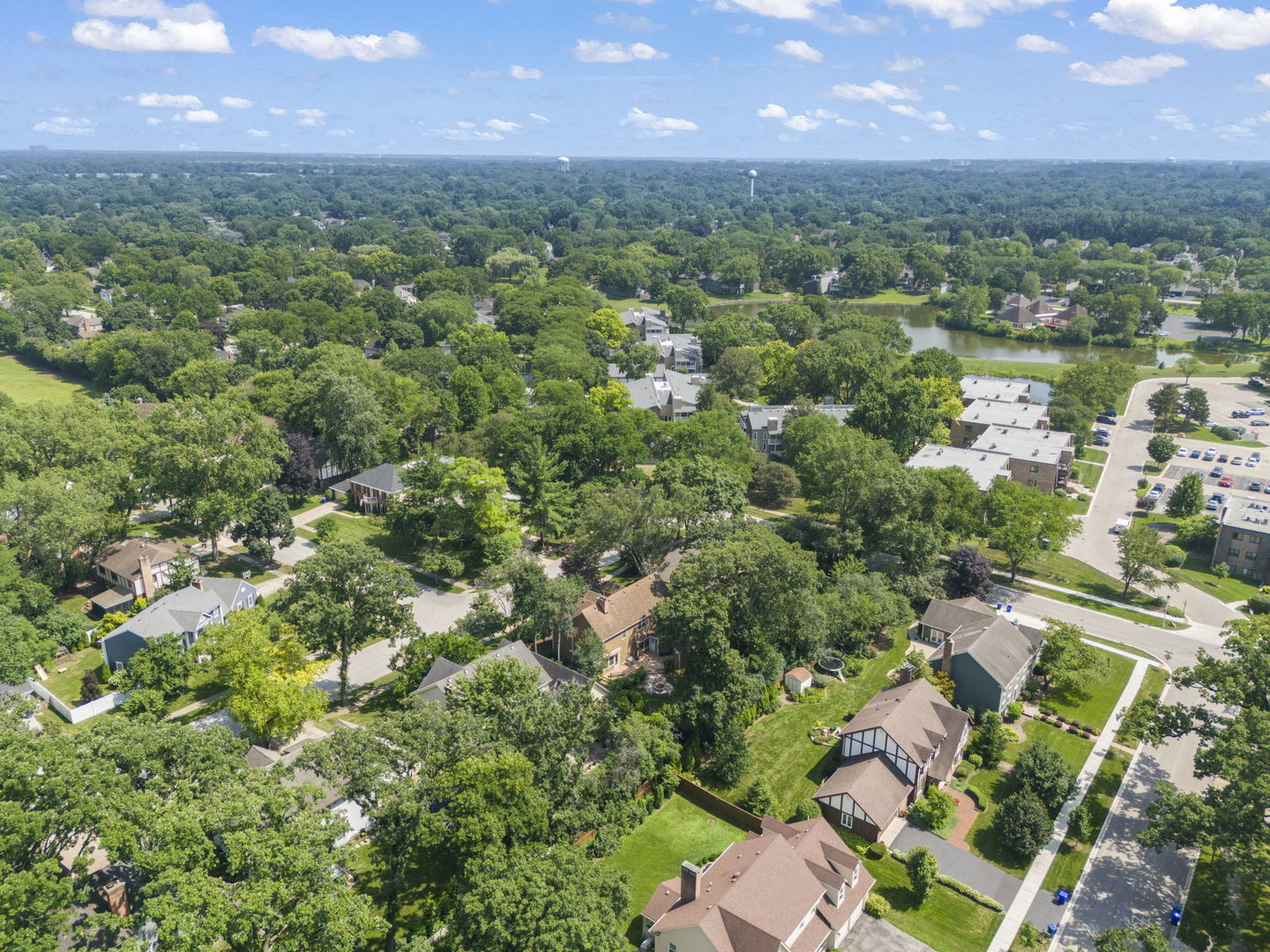 1310 Yorkshire Woods Court, Wheaton, IL 60189